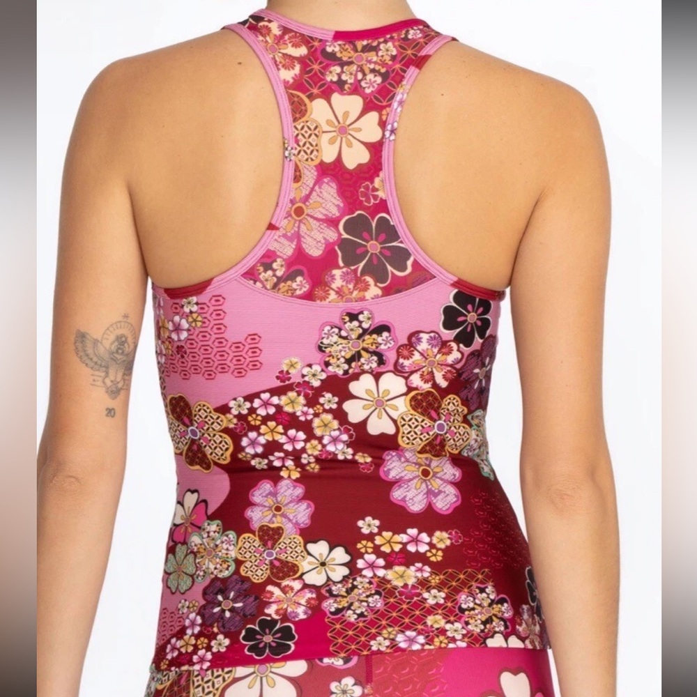NWT Johnny Was Women's Yama Bee Active Mesh Tank MTI XS - Picture 2 of 8